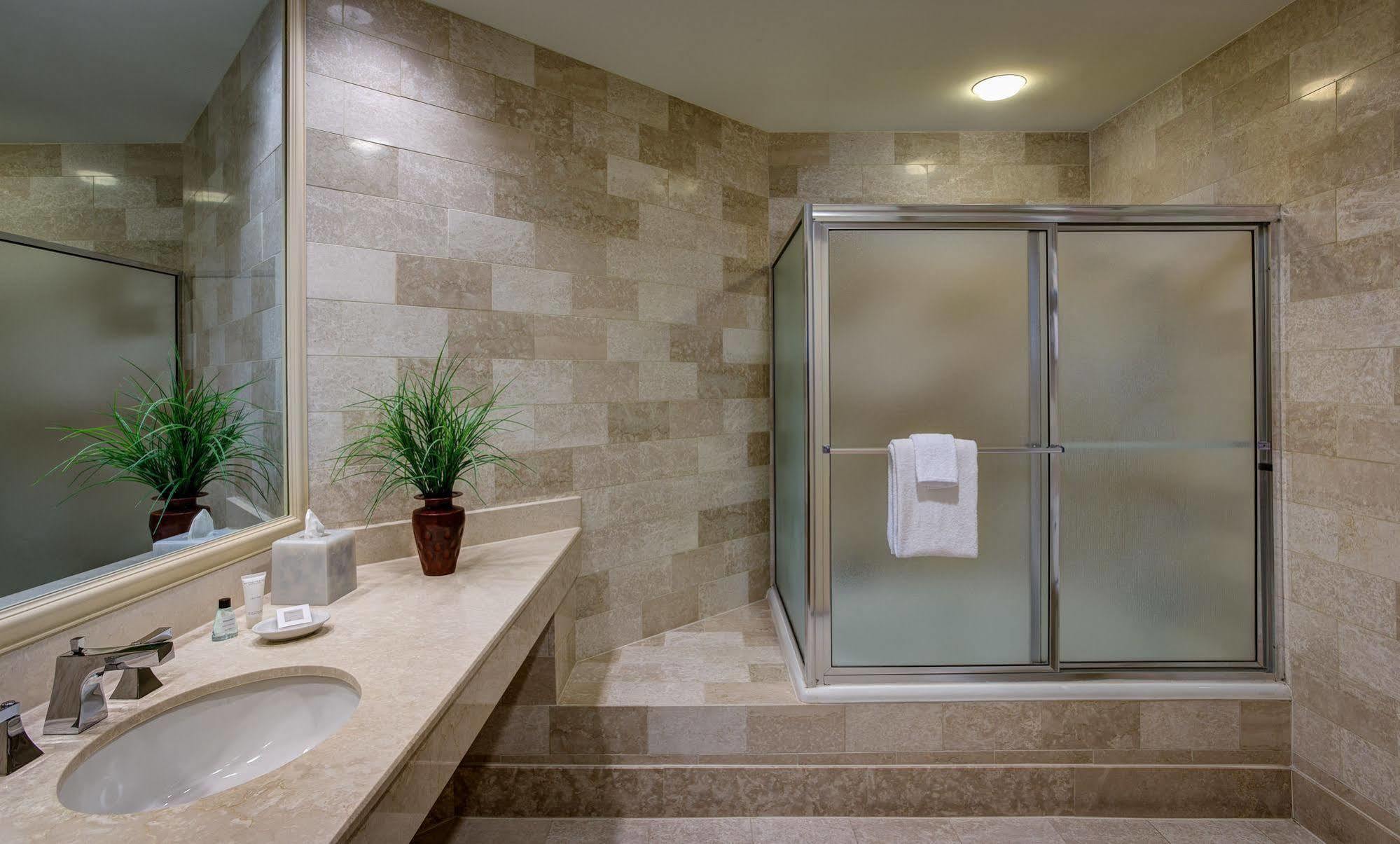 Jw Marriott Hotel 4*
